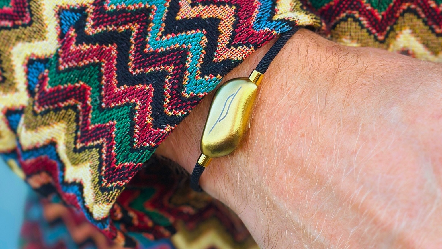 Sou: Jewelry Wearable For Effortless Presence & Calm